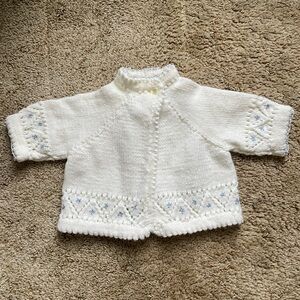Hand Knit Baby Girl Cardigan White Lace Floral Size 3-6 Month Dainty Feminine